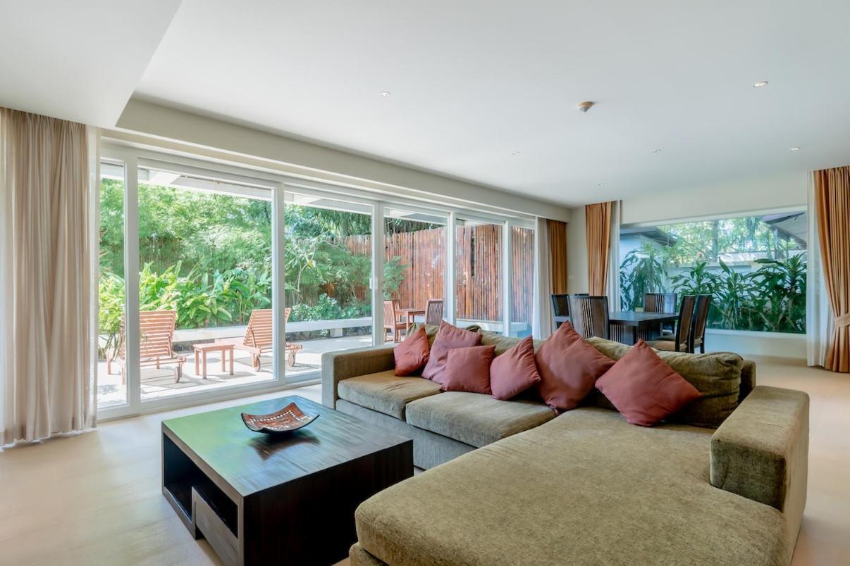 Poppy Beachfront Residence Rawai Habitación foto