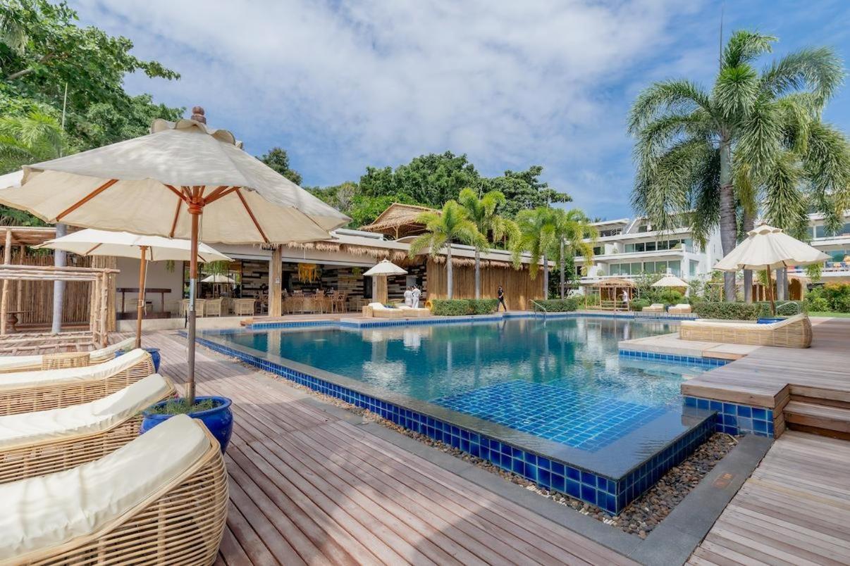 Poppy Beachfront Residence Rawai Habitación foto